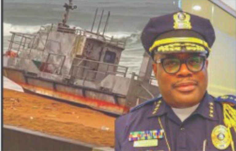 Police Mum on ‘Ghost’ Boat Five Days After Alert